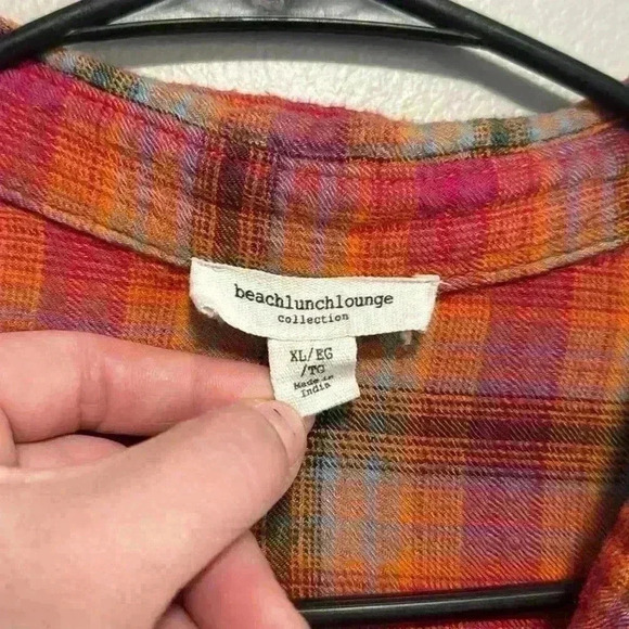 Beach Lunch Lounge button down shirt XL - Picture 2 of 6